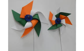Add pretty scraps to the front of the card and a nice message inside. Blog 12 Amazing Crafts For Republic Day Celebration