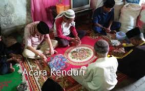 Contoh surat undangan sunatan khitanan cara membuatnya kosngosan. Contoh Pembuatan Surat Undangan Kenduri Format Doc Kosngosan