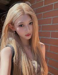 Hola mi muñeca hermosa como estás vos mi amor eres divina y muy atractiva y  además como mujer eres muy especial para mí 💋 sabes también que me gustas  mucho mi amor