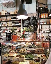 ar ff pa semester och roar mig letar kreativitet och inspiration hittar det lite var stans som har pa dett coffee shops interior cafe design coffee shop bar
