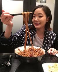 Kim Go Eun Ate Jajangmyeon On Black Day April 14th 2015 Black Day Korean 블랙데이 Is An Unofficial Holiday Observed On April 14 Each Year It Is Mo Kim