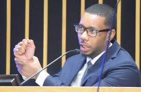 Dooley's bar shooting defendant claims he was 'scared,' accidentally shot  bouncer