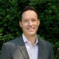 Eddie Simms's Instagram, Twitter & Facebook