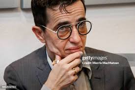 9.771 Hannah Deutsch Stock Photos, High-Res Pictures, and Images