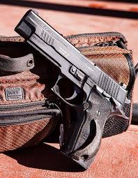 ボード 武器庫 のピン