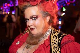 Daphne Grover's Instagram, Twitter & Facebook