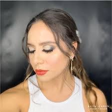 Ruth Becerril's Instagram, Twitter & Facebook