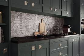 Top 15 Patchwork Tile Backsplash Designs For Kitchen Kitchen Wall Tiles Patchwork Kitchen New Kitchen