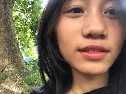 hi girlies, suggest outfit color for mestiza ung mag mumukang maputi