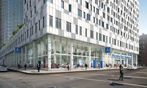 Suvs, sedanes, coupés, hatchbacks, roadsters, convertibles, vanes y más. Mercedes Benz Invests In New Nyc Flagship Store Cartype