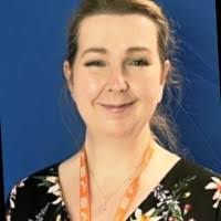 100+ Profile mit dem Suchbegriff „Yewdall“