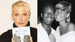 23 de octubre de 1940), más conocido como pelé (pronunciado /peˈlɛ/), es un exfutbolista brasileño que jugó como delantero y ha sido reconocido por muchos especialistas. Xuxa Revela Em Livro Fora De Pele Por Ser Virgem Nao Queria A Responsabilidade De Ser O Primeiro Famosos Extra Online