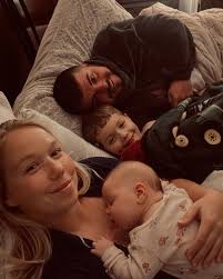 Casey Matthews (@omg_its_casey) • Instagram photos and videos