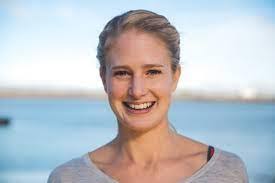 Daisy Farris's Instagram, Twitter & Facebook