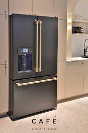 Our Cafe Matte Black Appliances Offer A Sleek Bold Look To Fit Your Style In 2020 Professional Kitchen Appliances Black Appliances Matte Black