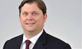 Credit Suisse Removes Bankers Over Greensill