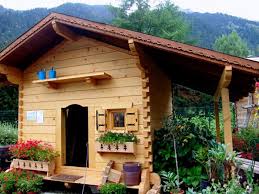 Chez u, nous vous proposons un large choix d'abris de jardin. Le Cabanon De Jardin En 46 Photos Choisir Son Style Prefere Archzine Fr