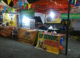 Jika dulu banyak orang mengenal lippo cikarang sebagai kawasan industri, maka transformasi wajah kota mandiri ini cukup mencengangkan. Wisata Kuliner Malam Cikarang Yang Harus Diketahui Gerai News