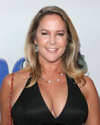 Erin Murphy - Free pics, galleries & more at Babepedia