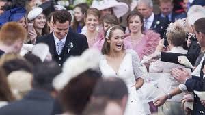 Jun 29, 2021 · at wimbledon, andy murray 'can still play at the highest level' after wasting a pair of match points and ceding the third set, murray pulled out the seesaw of a victory over basilashvili by the. Andy Murray Marries Girlfriend Kim Sears In Dunblane Bbc News