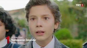 İskender, ok atışı sırasında istemeyerek cihangir'in düşmesine sebep olur. Tozkoparan Iskender 6 Bolum Fragmani Dailymotion Video