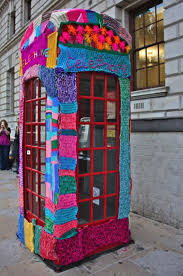 Yarn Bombing Yarn Bombing Diy Knitting Projects Street Art