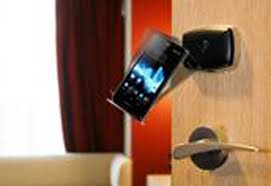 These hotel safes are intended as a quick and easy way for guests to store their. Vingcard Elsafe Debuts Mobile Room Access Solution Hotelier Middle East