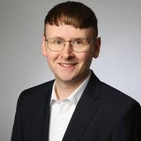 2000+ "Pipa" profiles