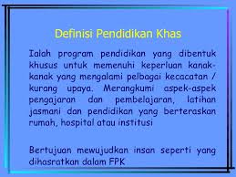 Untuk memperoleh bachelor degree seseorang harus mengikuti program undergraduate dengan beban studi 120 sks. Definisi Pend Khas