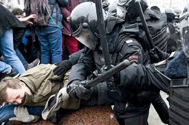 Read sarawak, sabah & the borneo region news multilingual all in one handy app. Russia Police Violence Under Review After 3 300 Protesters Held Borneo Post Online Times News Express