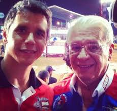 O pai do jogador morreu no local. Pai De Marcio Garcia Morre Apos Lutar Contra O Coronavirus Ele Ja Estava Sofrendo Bastante Estrelando