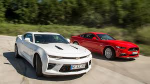 They are also heated and ventilated. Chevrolet Camaro 6 2 Und Ford Mustang 5 0 V8 Im Test Technische Daten Auto Motor Und Sport