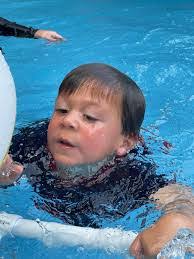 Beth Beard's Instagram, Twitter & Facebook