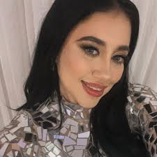 Charles👸🏻 (@dana._charles) • Instagram photos and videos