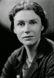 oz.Typewriter: The Extraordinarily Brave and Brilliant Robin Hyde