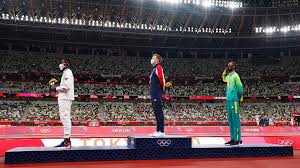Dalilah muhammad vence 400m com barreiras no estádio olímpico. Cnyzmrhuz5mcam