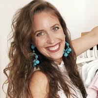 400+ "Maxine" profiles