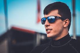 A Schmidt le gustaría tener el "problema" de que Urrutia sea campeón de  Indy Lights