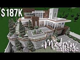Modern Hillside Roblox Bloxburg Gamingwithv Youtube In 2020 Two Story House Design Modern Family House Unique House Design