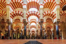 Only córdoba can boast of having received a prize to its beauty between the andalusian provinces. Fuhrung Durch Die Mosque Kathedrale Von Cordoba Mit Tickets 2021 Tiefpreisgarantie