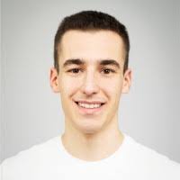 100+ Profile mit dem Suchbegriff „Stadtherr“