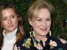 Meryl streep attends 2020 golden globes (for her 34th nod!) in a 'timeless' dior gown. Meryl Streep Ihre Tochter Lasst Sich Scheiden Nach Nur 42 Tagen Ehe Bunte De