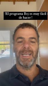 No es imprescindible que sepas cocinar ni tampoco que vayas a la dietética.  EmpeZa con lo que tenés en casa. Carnes blancas, frutas y verduras aptas,  jamón, claras de huevo, nueces,almendras o maní, ...