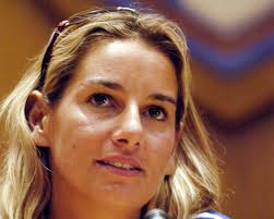 Σοφῐ́ᾱ • (sophíā) f (genitive σοφῐ́ᾱς). Dyhklkvvqfcnom