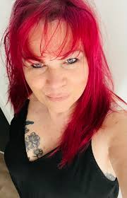 Hello 517! My name is Victoria Gaines, also known as "Coco" from my time  playing basketball at Michigan State (2015-2020). As some may know, I  hosted a basketball camp last year for