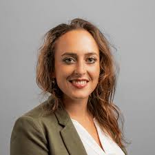 Laura Summerfield's Instagram, Twitter & Facebook