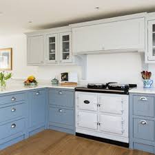 Anchoring these spaces are white cabinets, which to many can pale in comparison to fancier features like stone countertops or stainless steel appliances. 75 Beautiful Kitchen With Blue Cabinets And White Appliances Pictures Ideas July 2021 Houzz