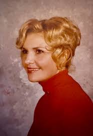 Anne Beard's Instagram, Twitter & Facebook