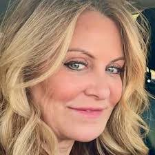 Jonathan Huss's Instagram, Twitter & Facebook