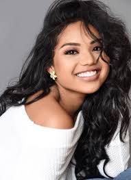 Irma Garibay's Instagram, Twitter & Facebook